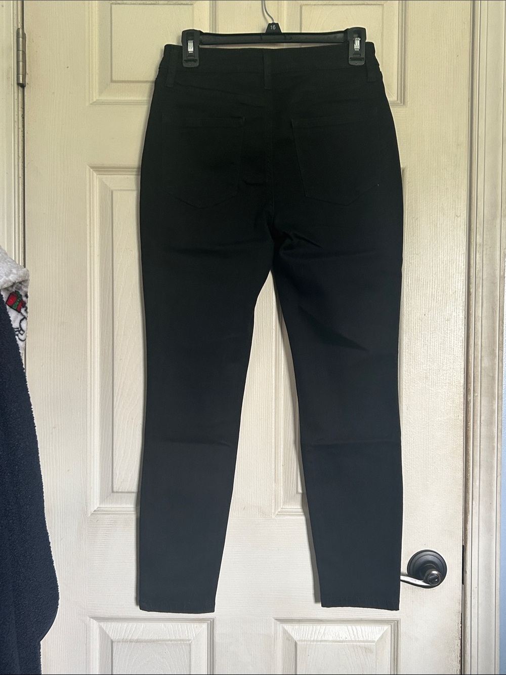 NWT Sonoma super stretch black curvy mid rise skinny jean size 2 - Picture 2 of 6